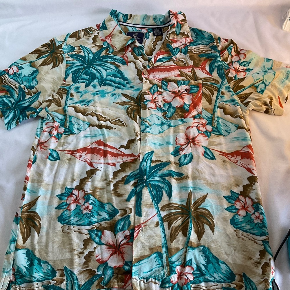 SALE‼️Caribbean Joe Vintage Classic Womens 100% Rayon Hawaiian Shirt Medium EUC